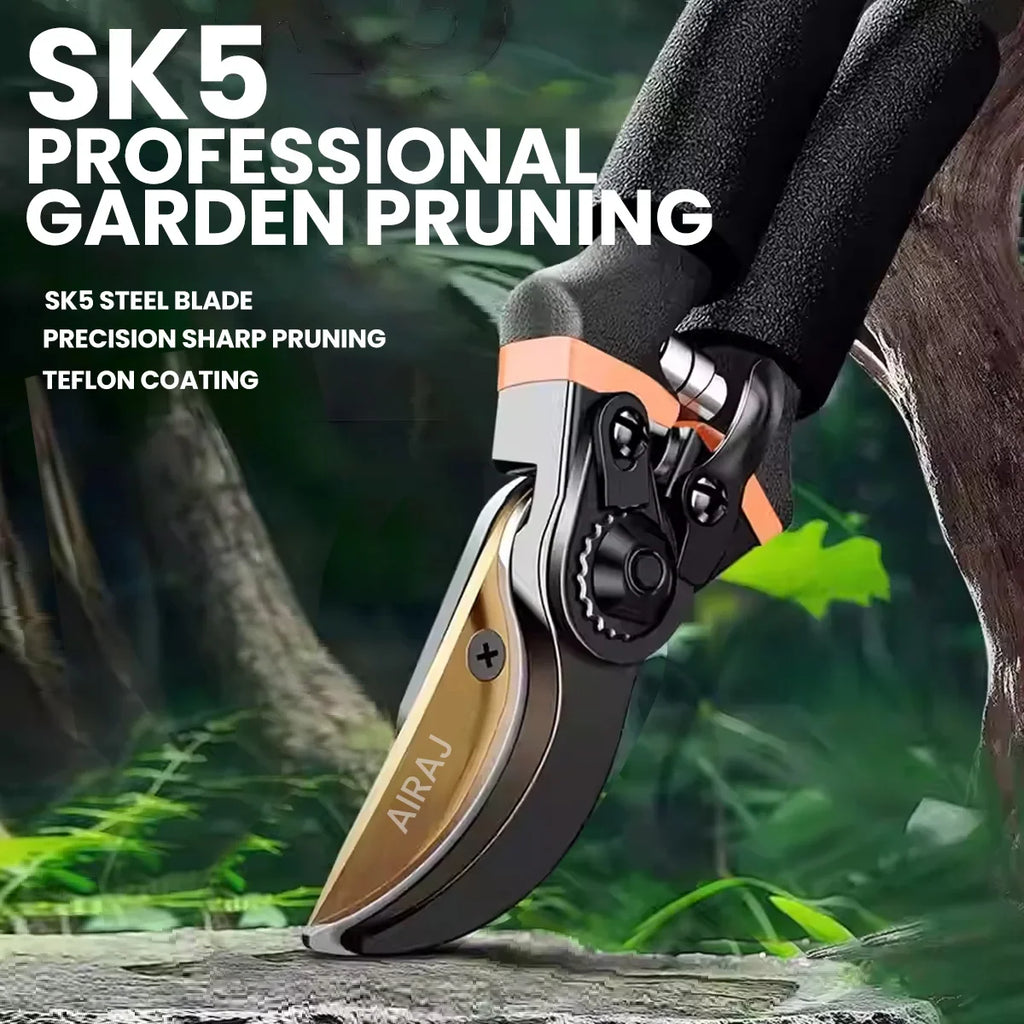 مقص تقليم احترافي بشفرة SK5 مقاس 21.5 سم بمقبض أسود مضاد للانزلاق | Professional SK5 bypass pruning shears, 21.5 cm, with a black anti-slip handle