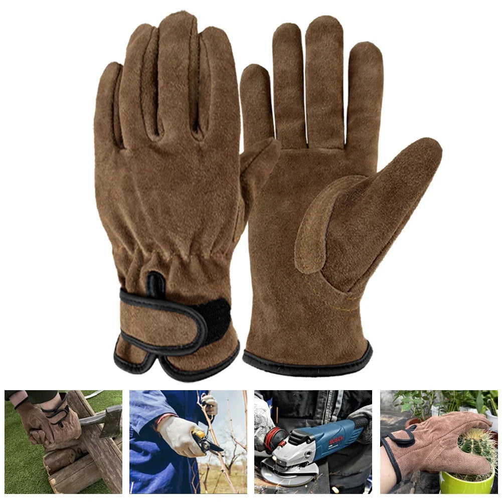القفازات الجلدية البنية مع حزام المعصم المطّاطي | The brown leather gloves with their elasticated wrist band