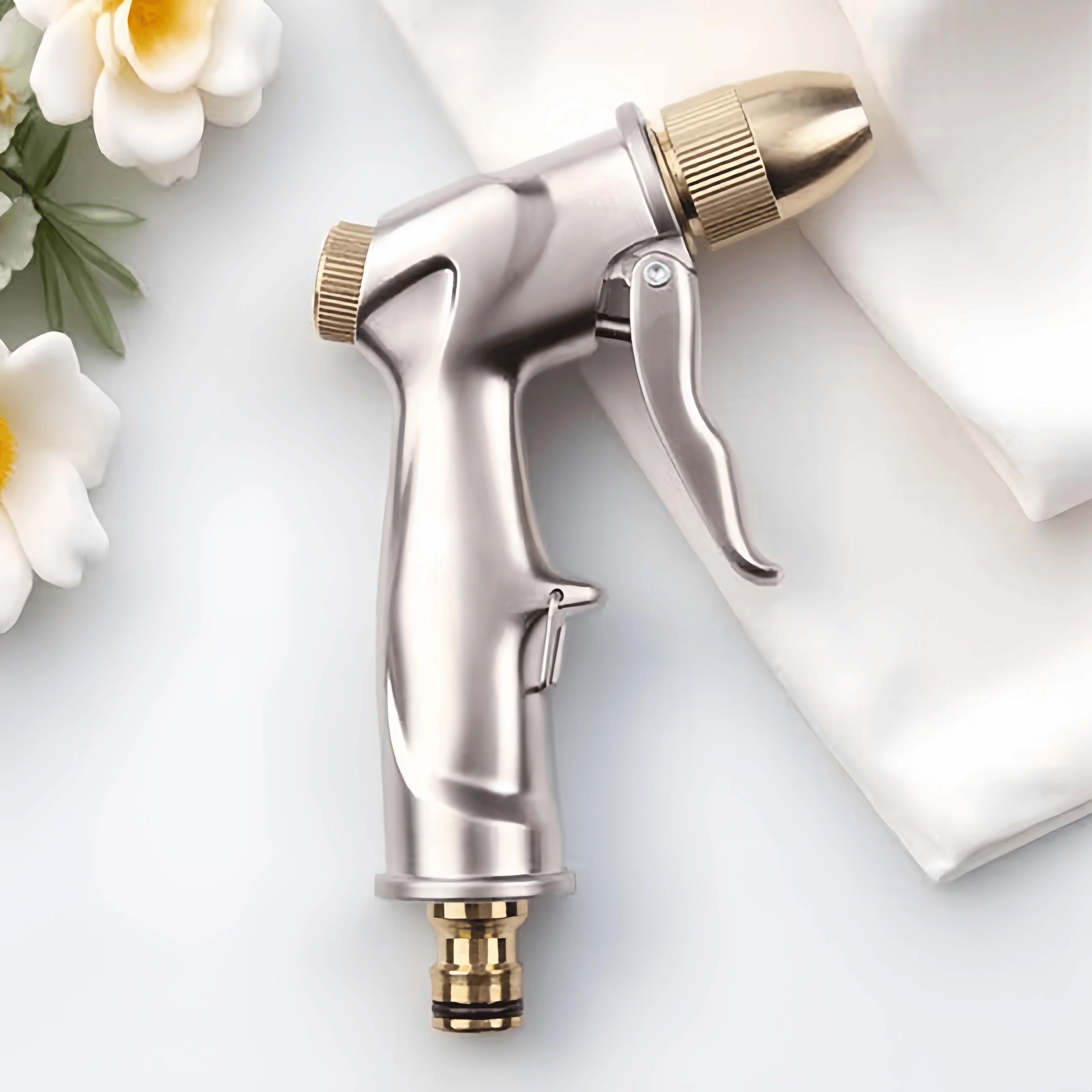 Metal Garden Hose Nozzle with 4 Spray Patterns
