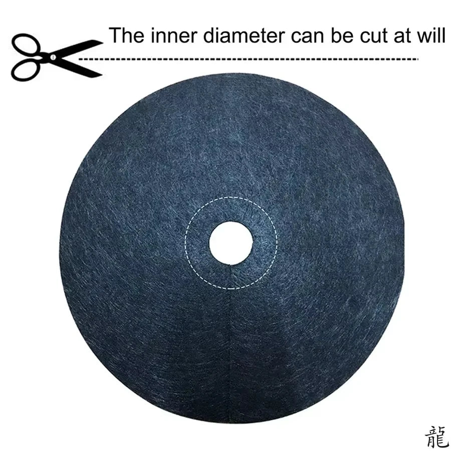 قرص تغطية تربة من نسيج غير منسوج أسود بفتحة مركزية | Black non-woven mulch disc with a central opening
