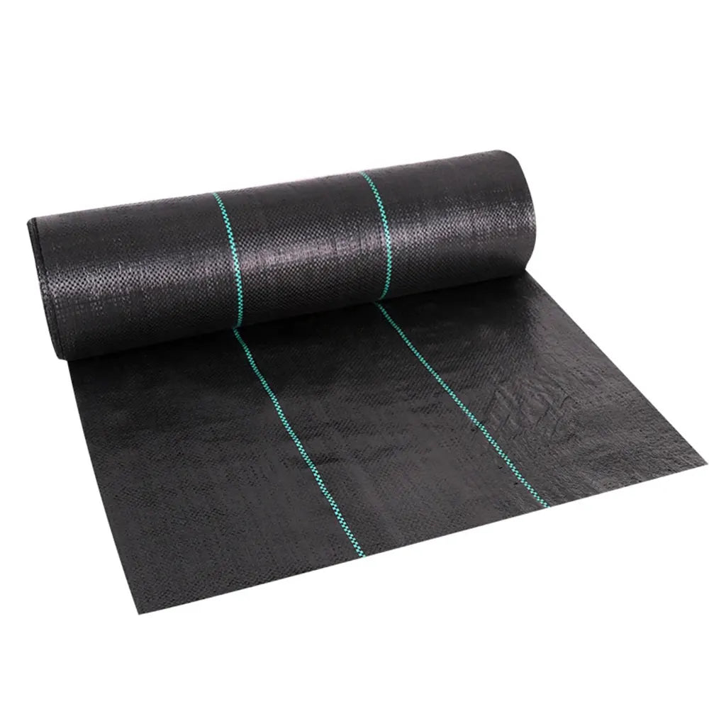 لفة غطاء أرضي منسوج أسود بخطوط إرشادية خضراء لمكافحة الأعشاب | Roll of black woven ground fabric with green planting guide-lines